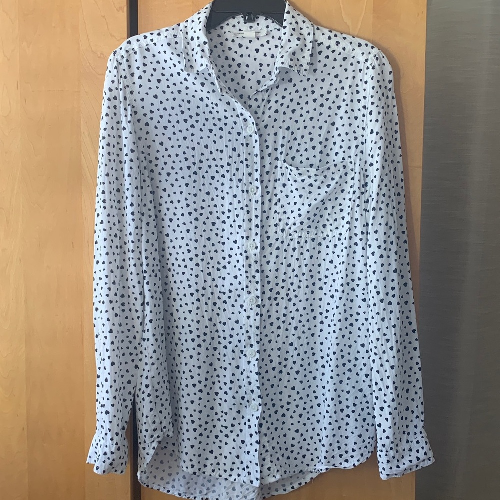 Beach Lunch Lounge Hearts Button Front Top